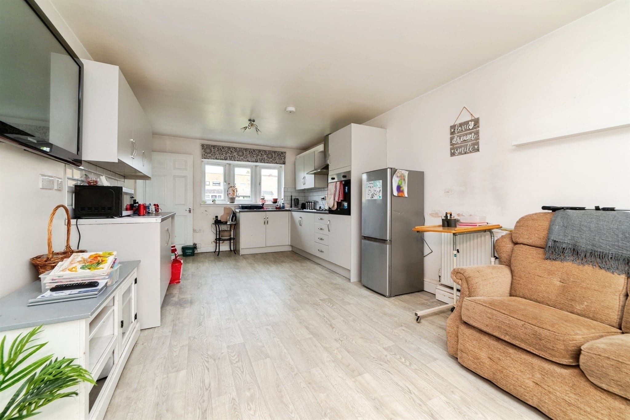 Property at Peartree Way, Stevenage