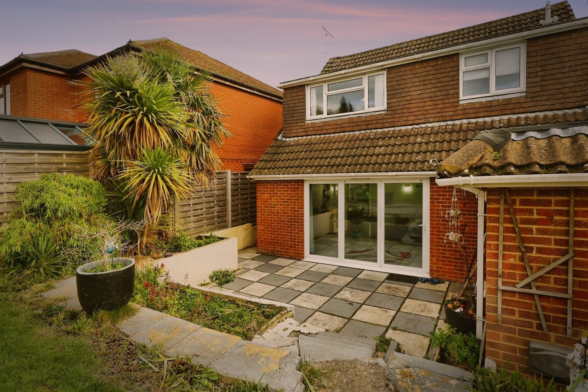 Property at Sawpit Hill, Hazlemere, High Wycombe