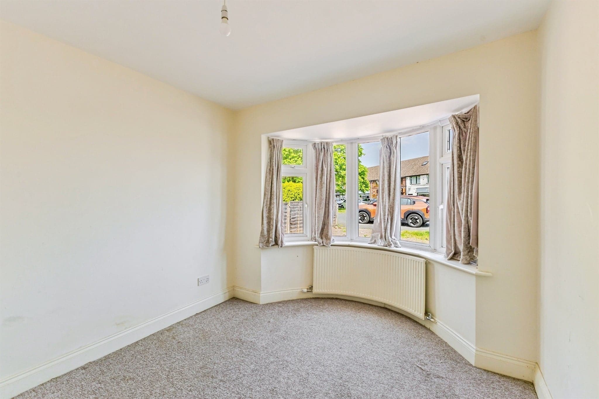 Property at Woodside Avenue, Northampton