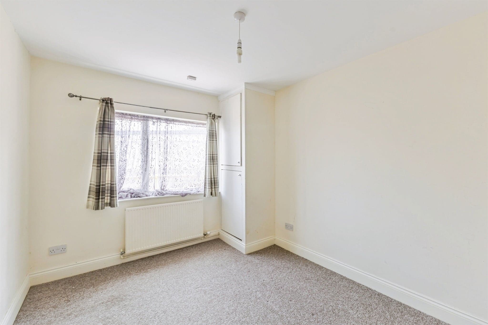 Property at Woodside Avenue, Northampton