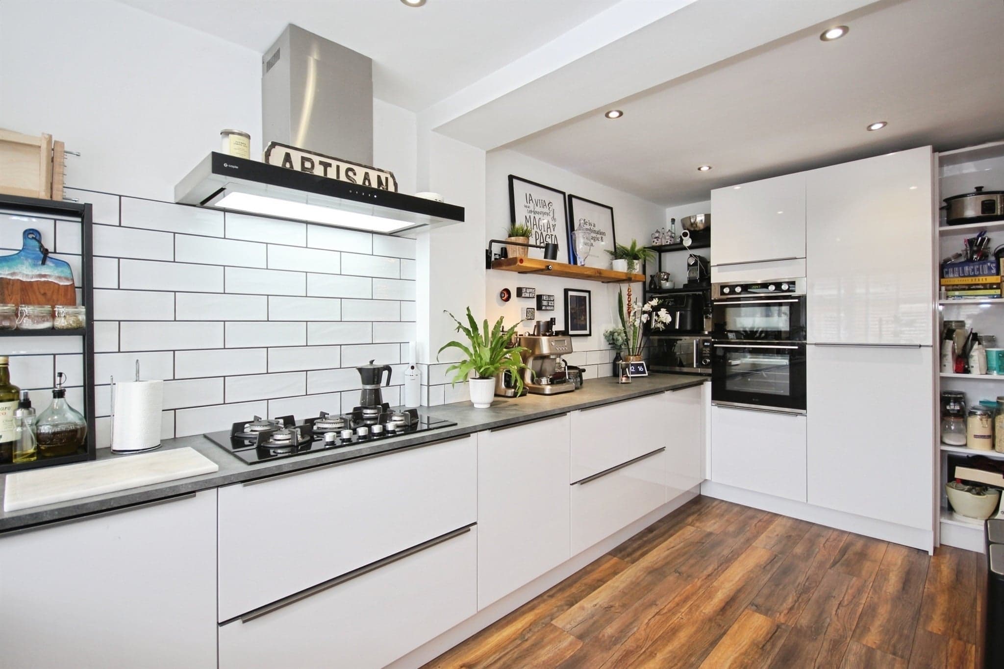 Property at Endsleigh Gardens, Leamington Spa