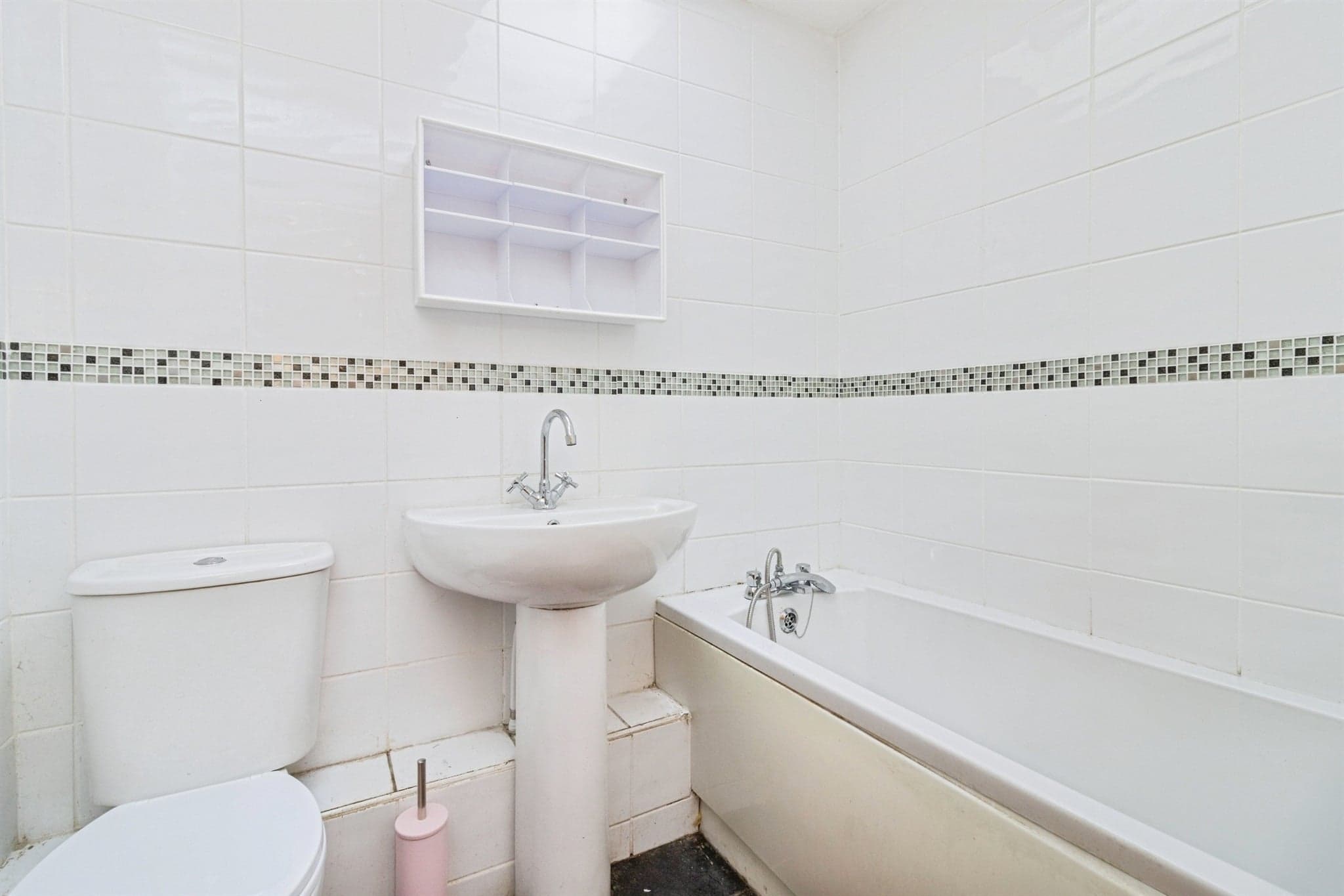 Property at Cumberland Green, BRIXHAM