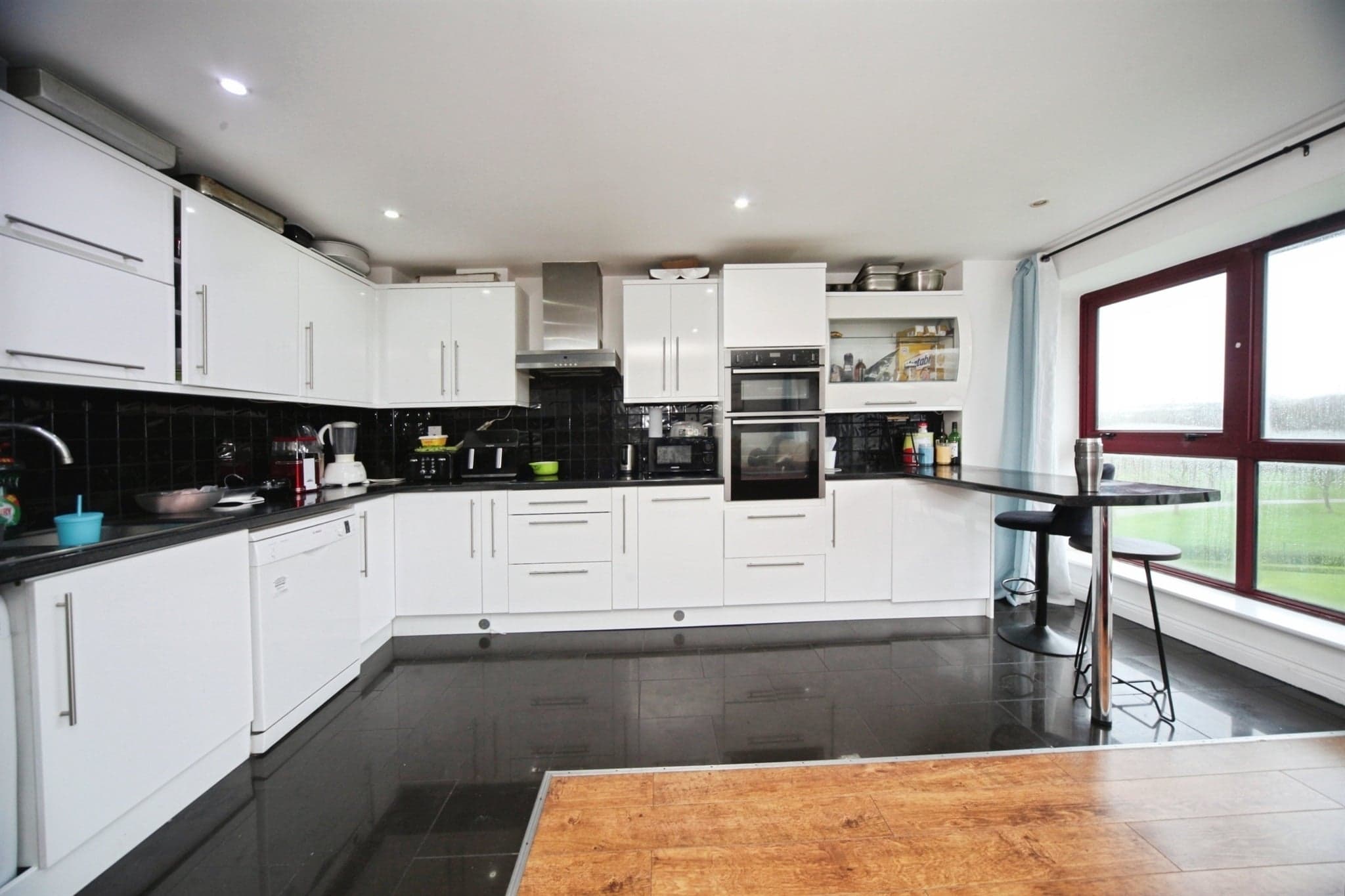 Property at West Hill Road, LUTON