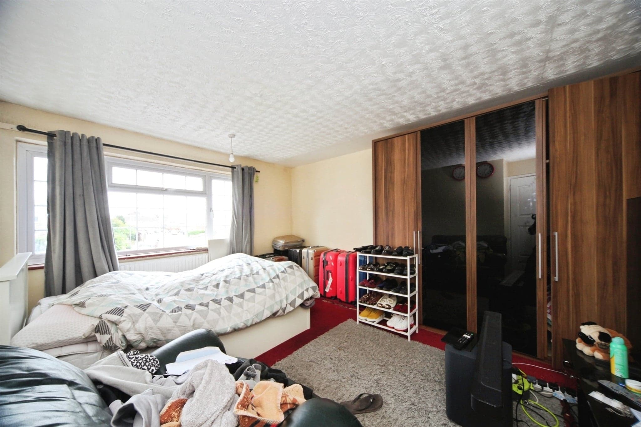 Property at Oatfield Close, Luton