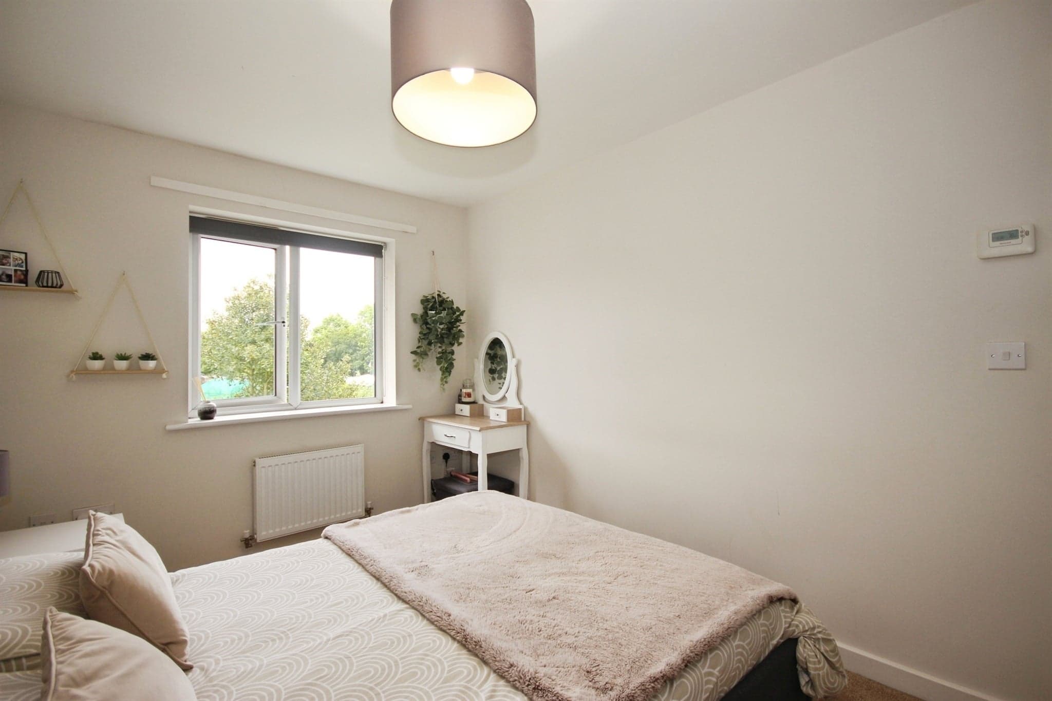 Property at Doughty Drive, Bishops Tachbrook, Leamington Spa