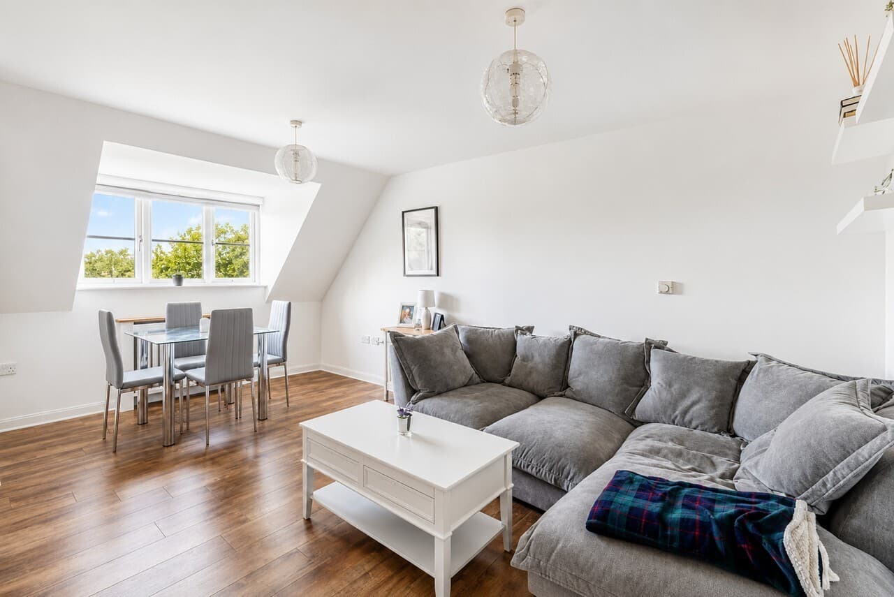 Property at Avian Avenue, Frogmore, St. Albans