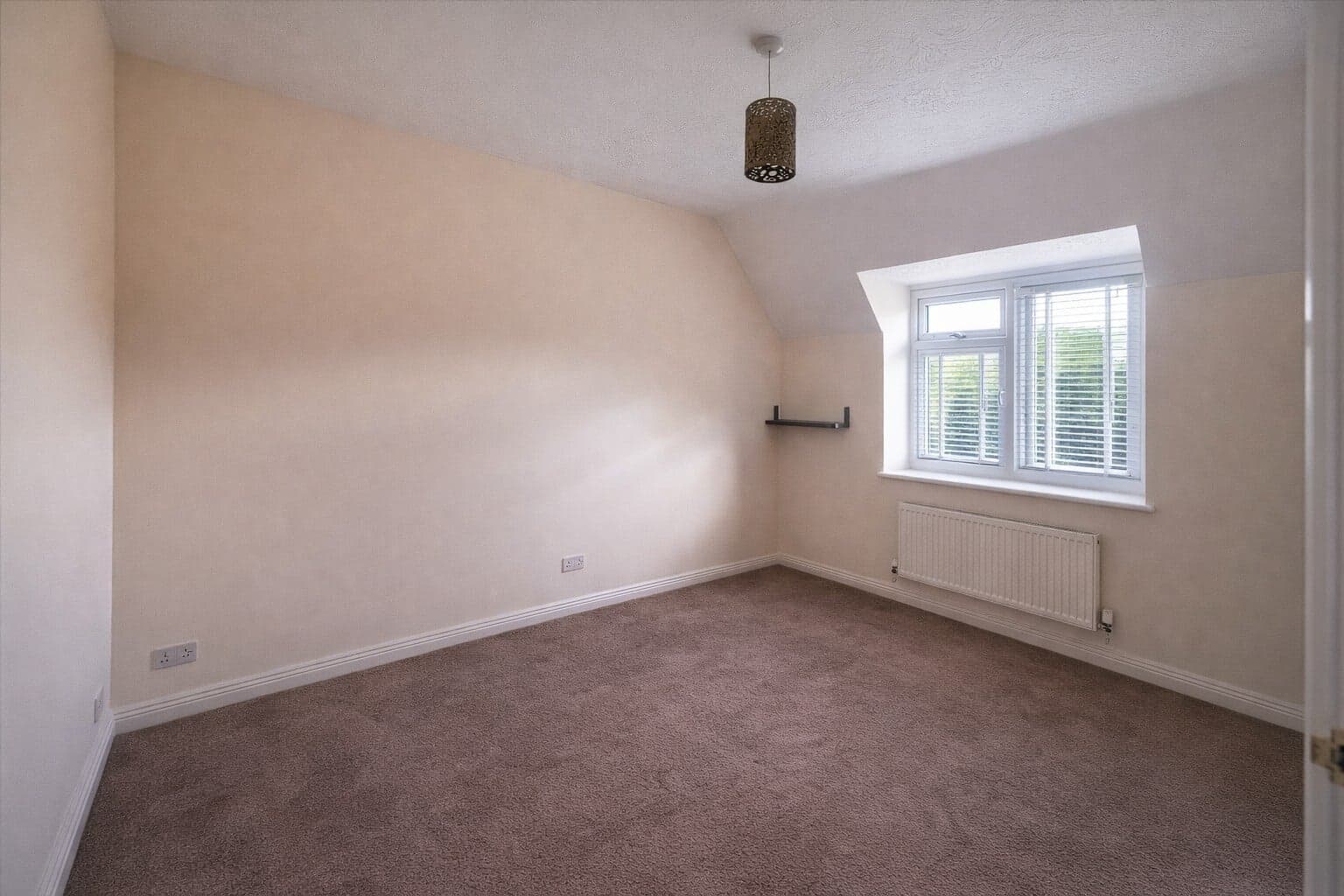 Property at Oberon Way, Swindon