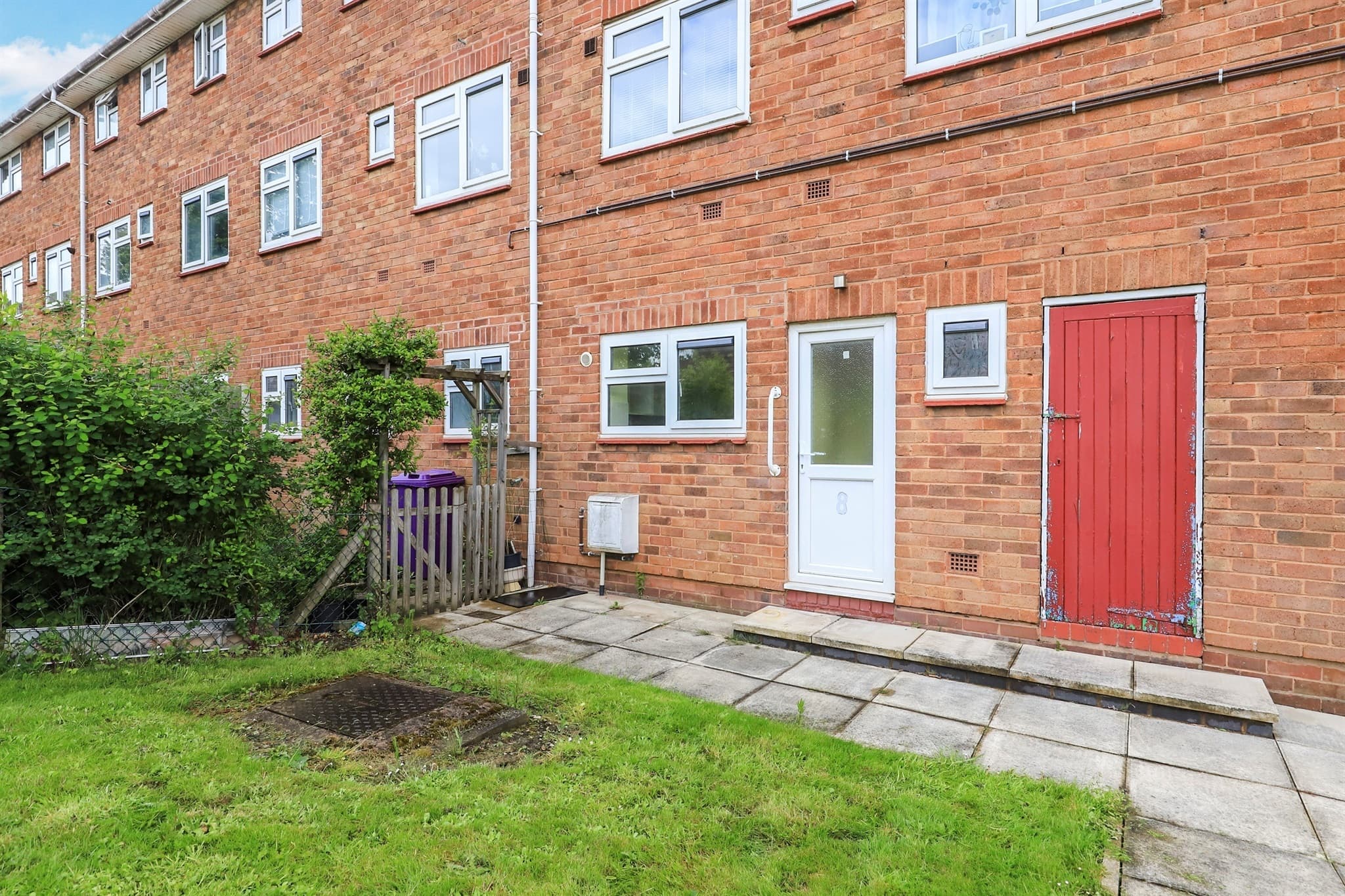 Property at Minsterley Close, Bradmore, Wolverhampton