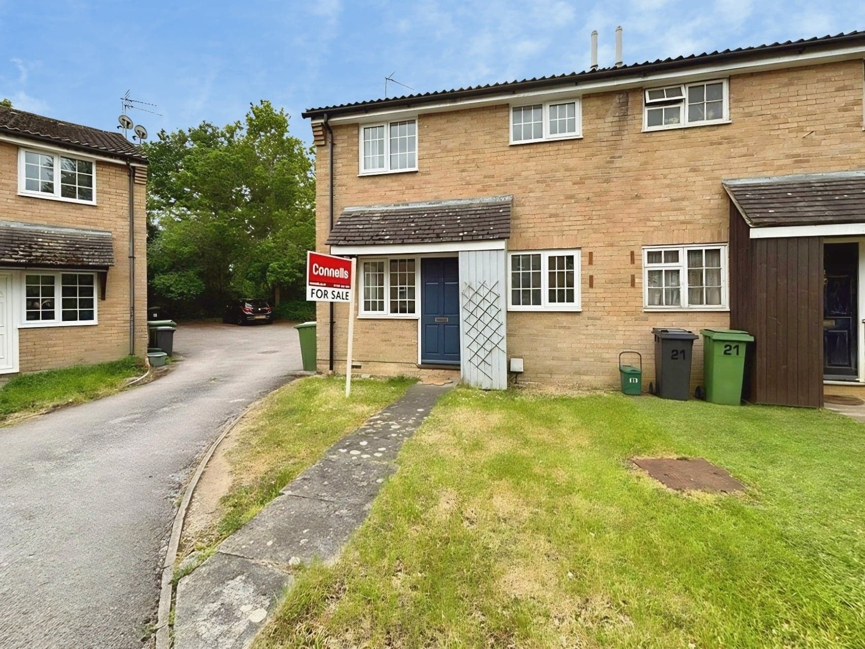Property at Larchwood, Chineham, BASINGSTOKE