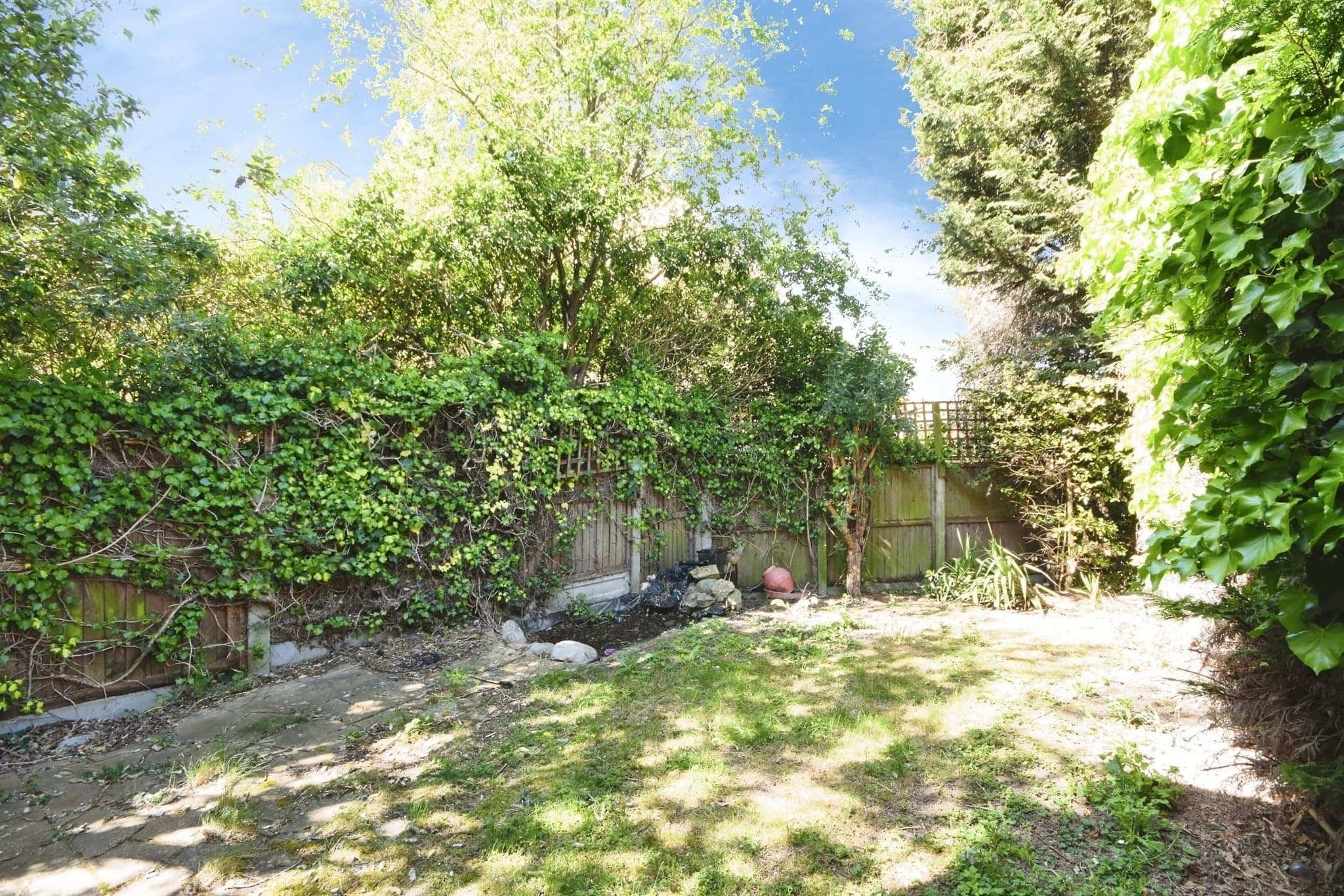Property at The Pines, Laindon, Basildon