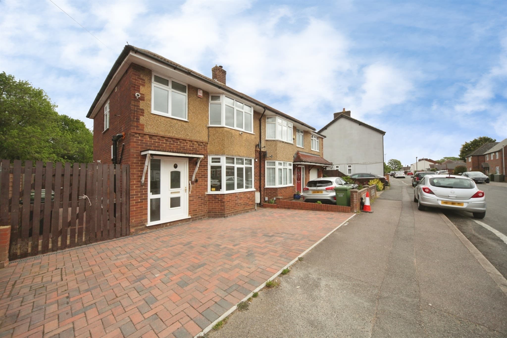Property at St. Thomas's Road, Luton