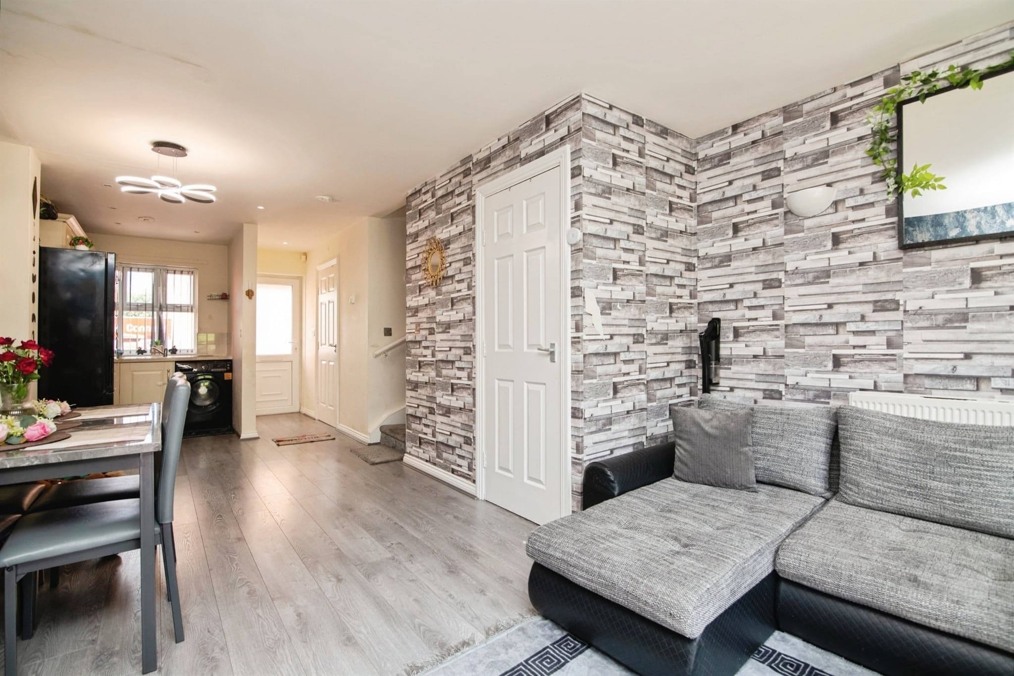 Property at Farm End Close, West Bromwich