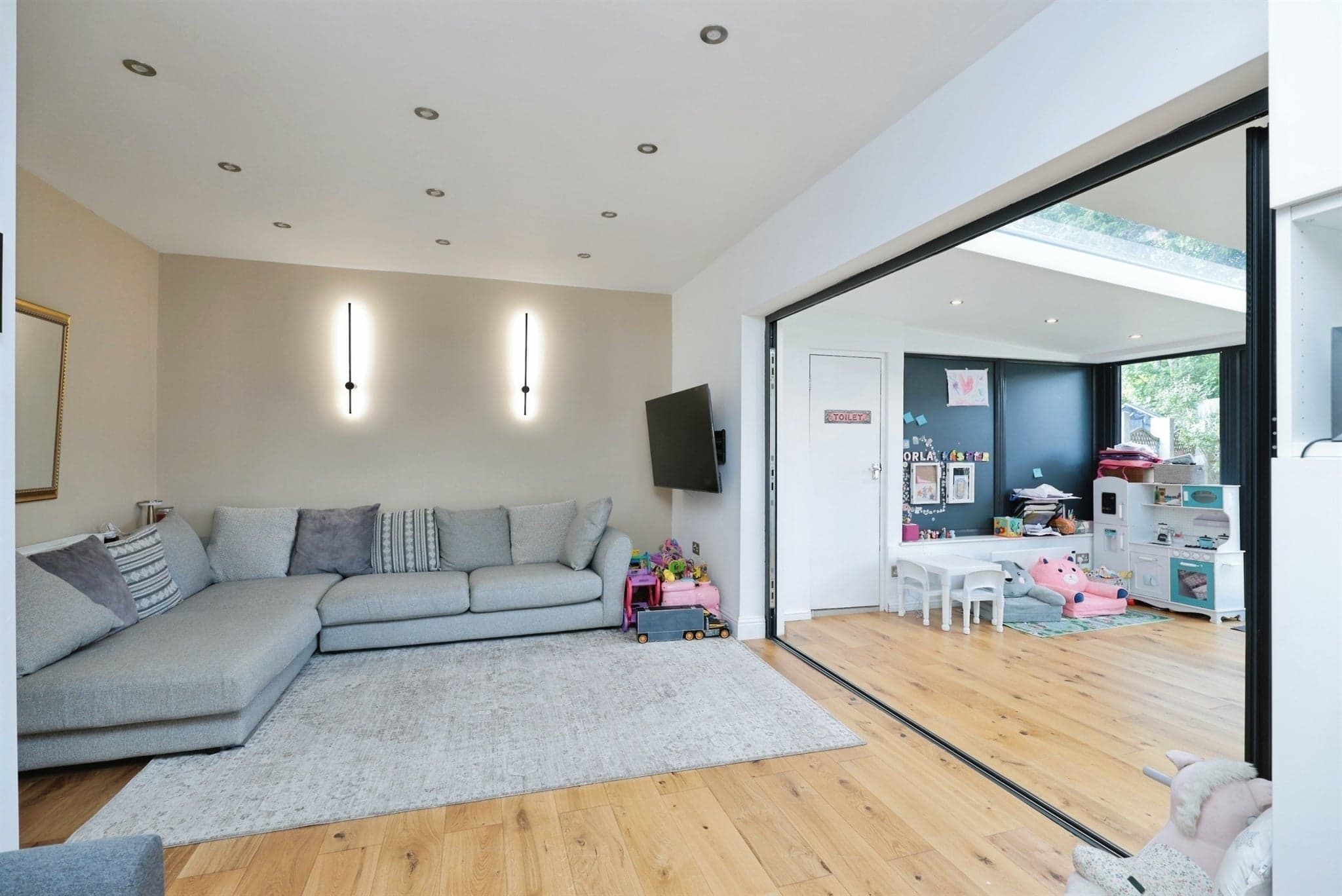Property at Bushey Mill Crescent, Watford