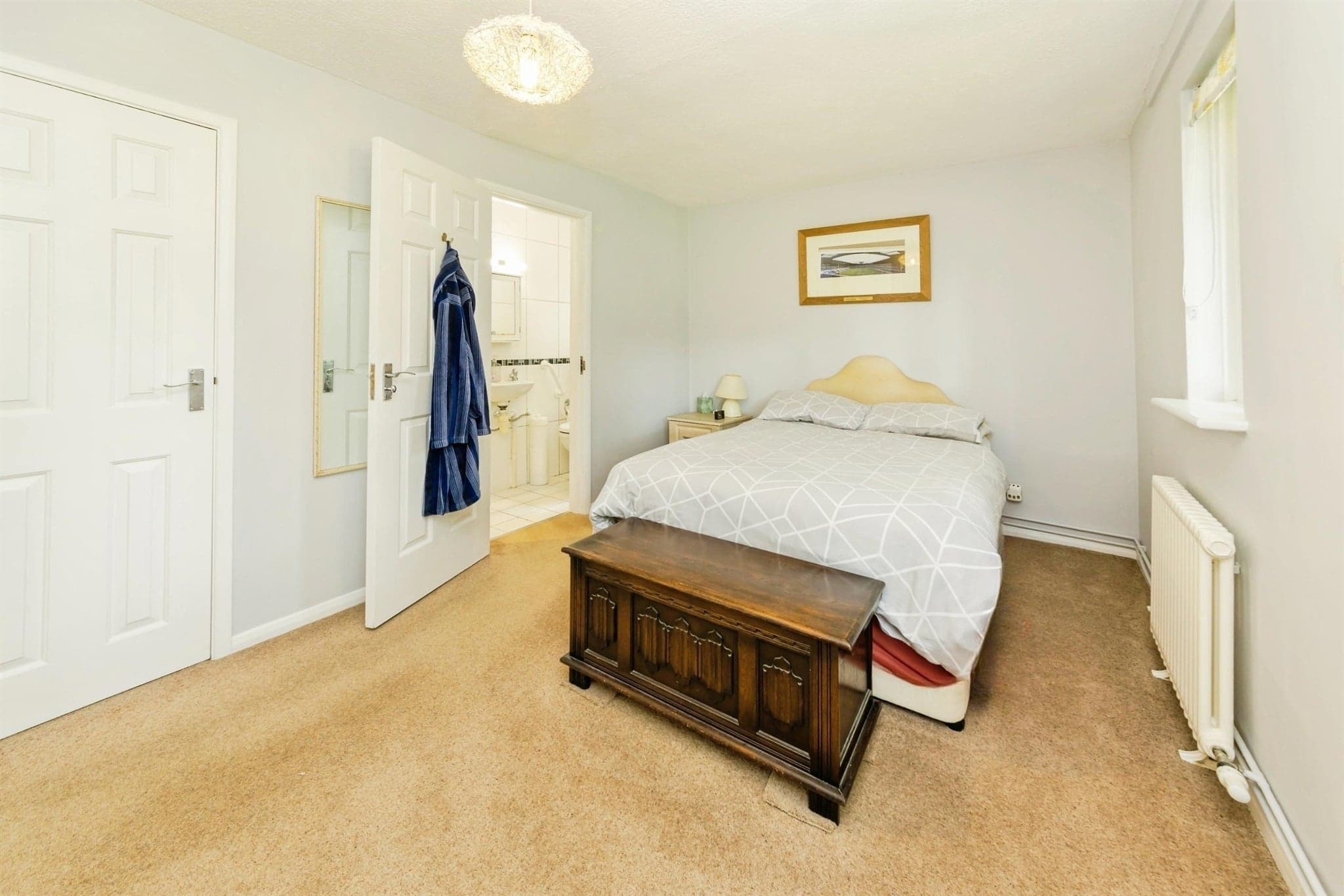 Property at Spring Gardens, Copthorne, Crawley