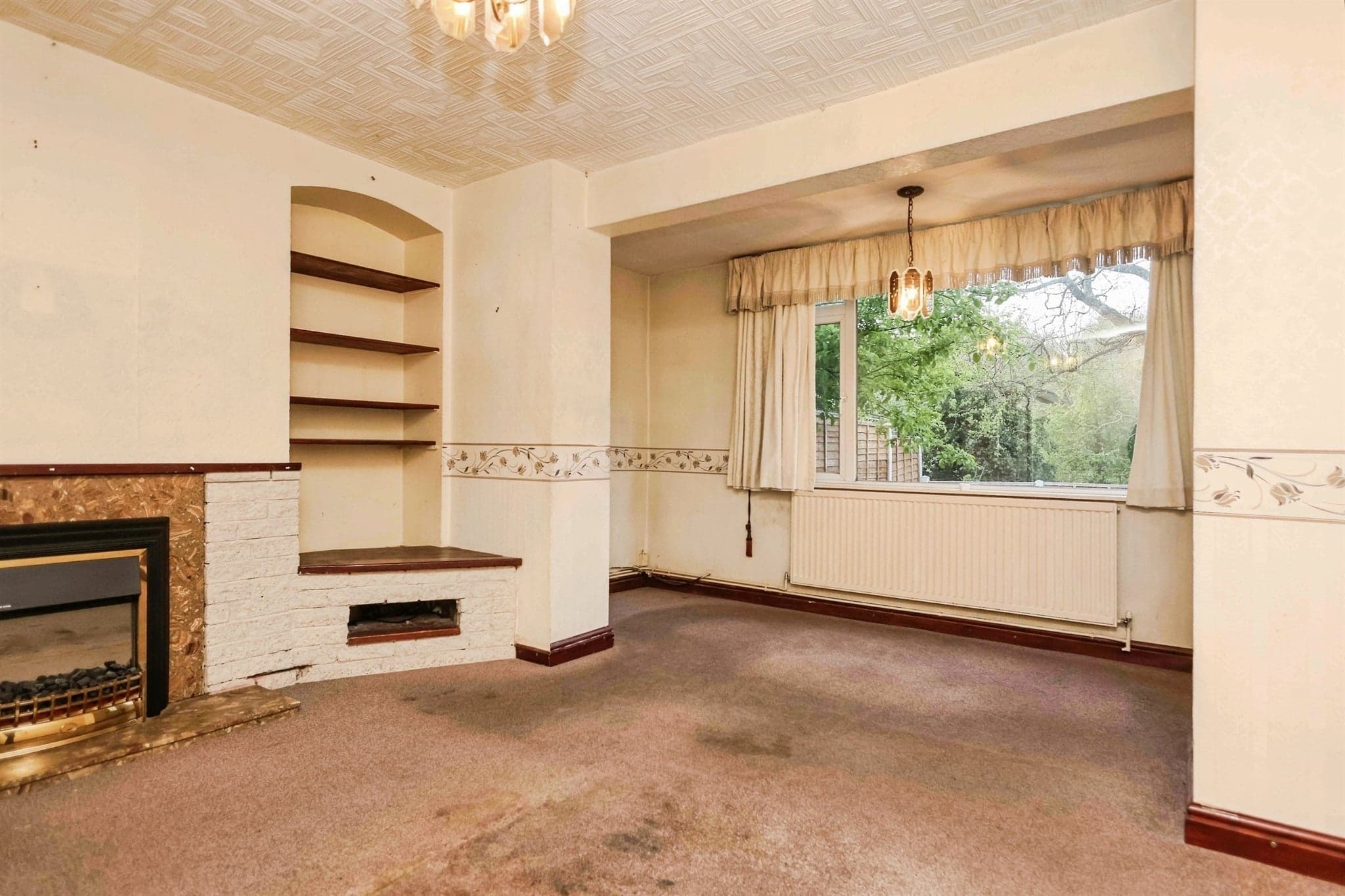 Property at Chelford Crescent, Kingswinford