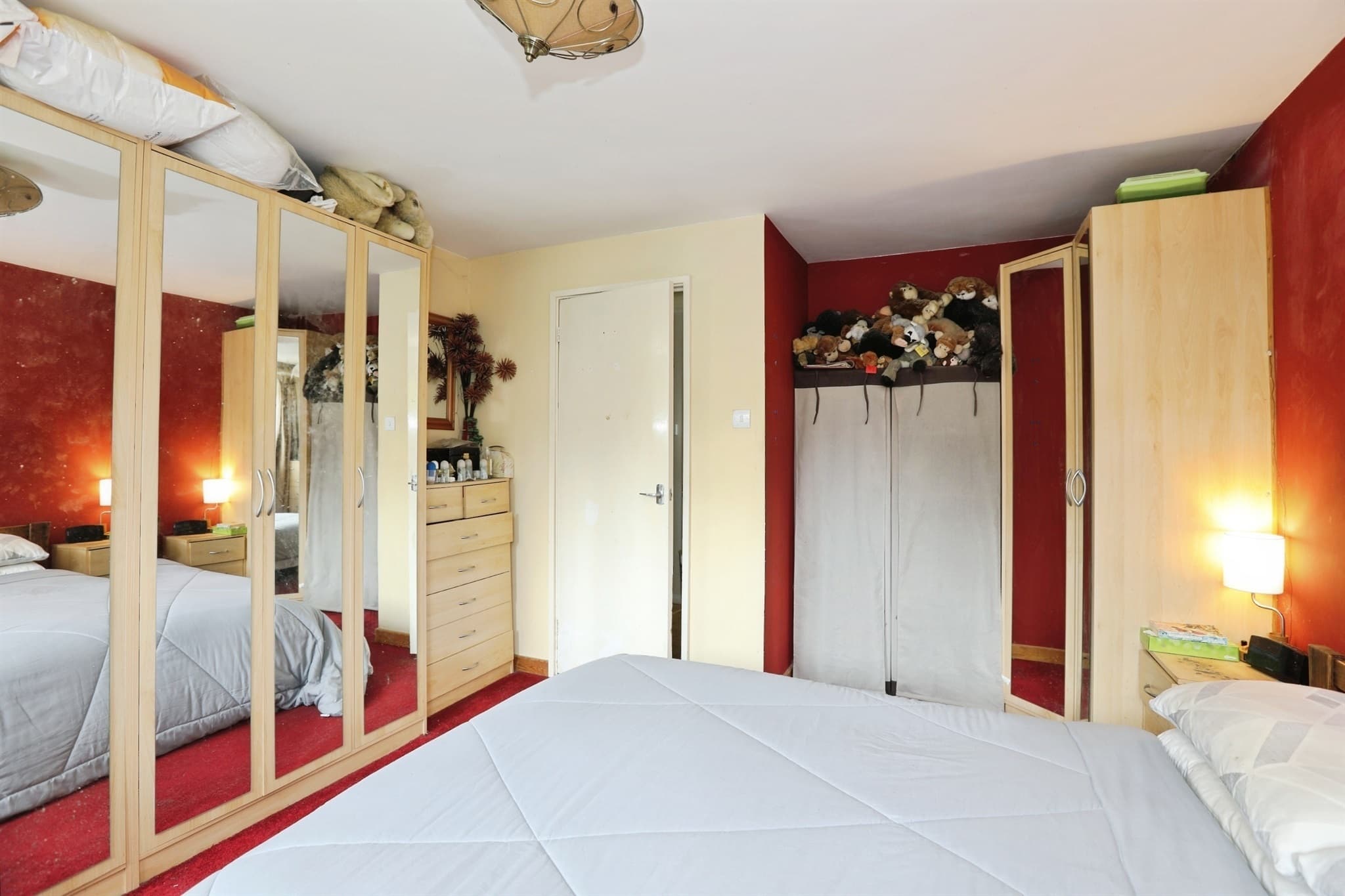 Property at Lister Avenue, East Grinstead