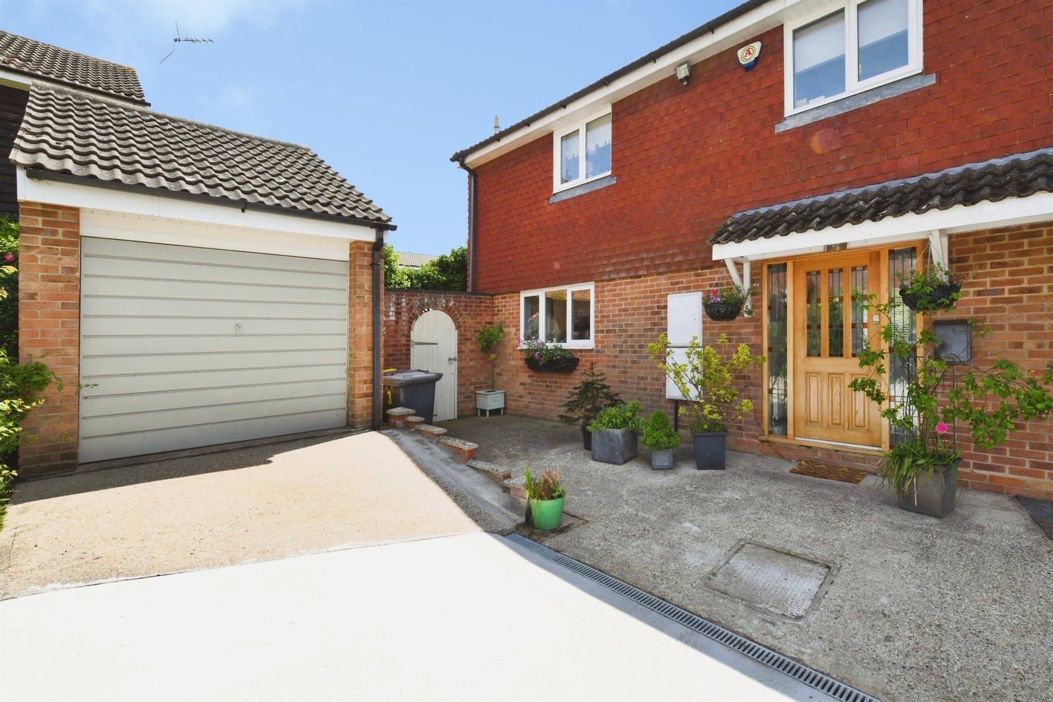 Property at Wethersfield Close, Rayleigh