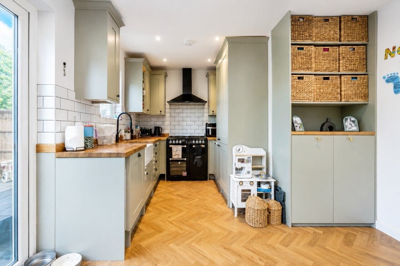 Property at Peters Avenue, London Colney, St. Albans