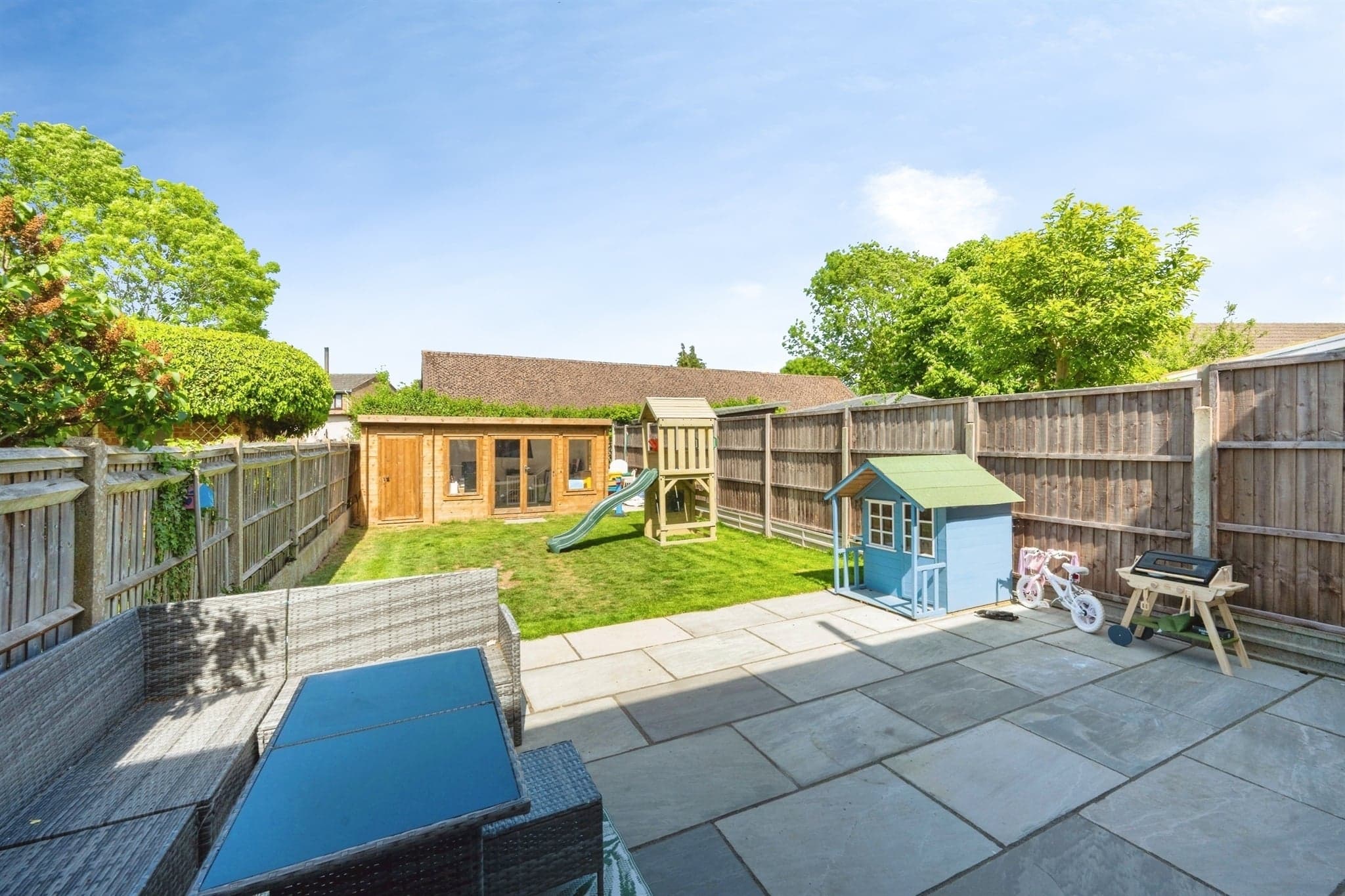 Property at Peters Avenue, London Colney, St. Albans