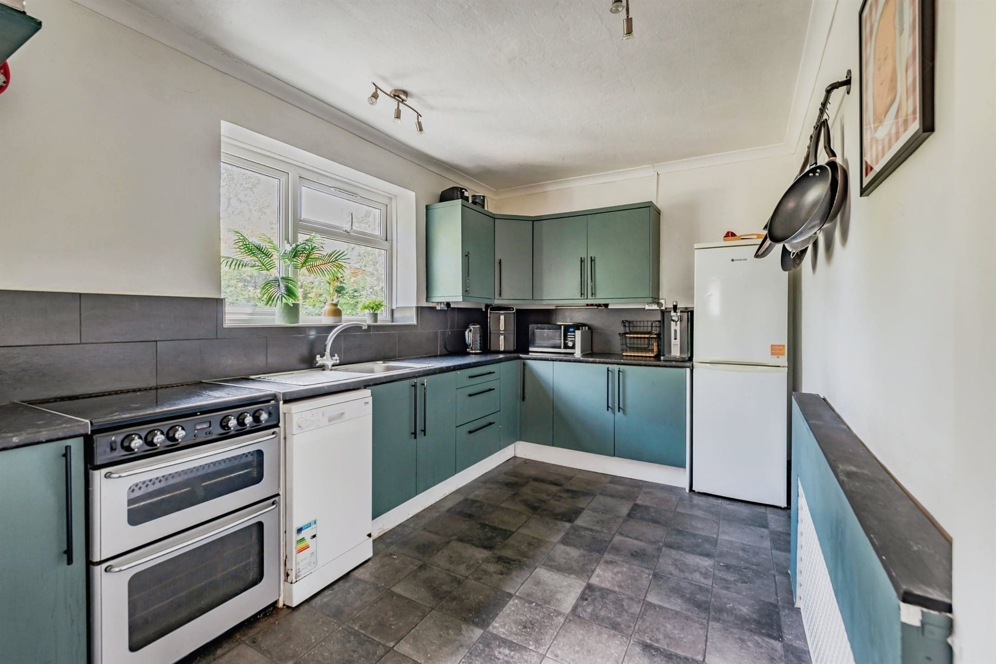 Property at Huddleston Crescent, Merstham, Redhill