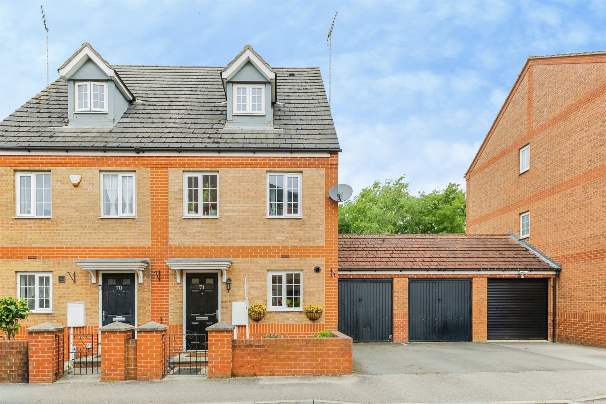 Property at Turners Gardens, Wootton, Northampton
