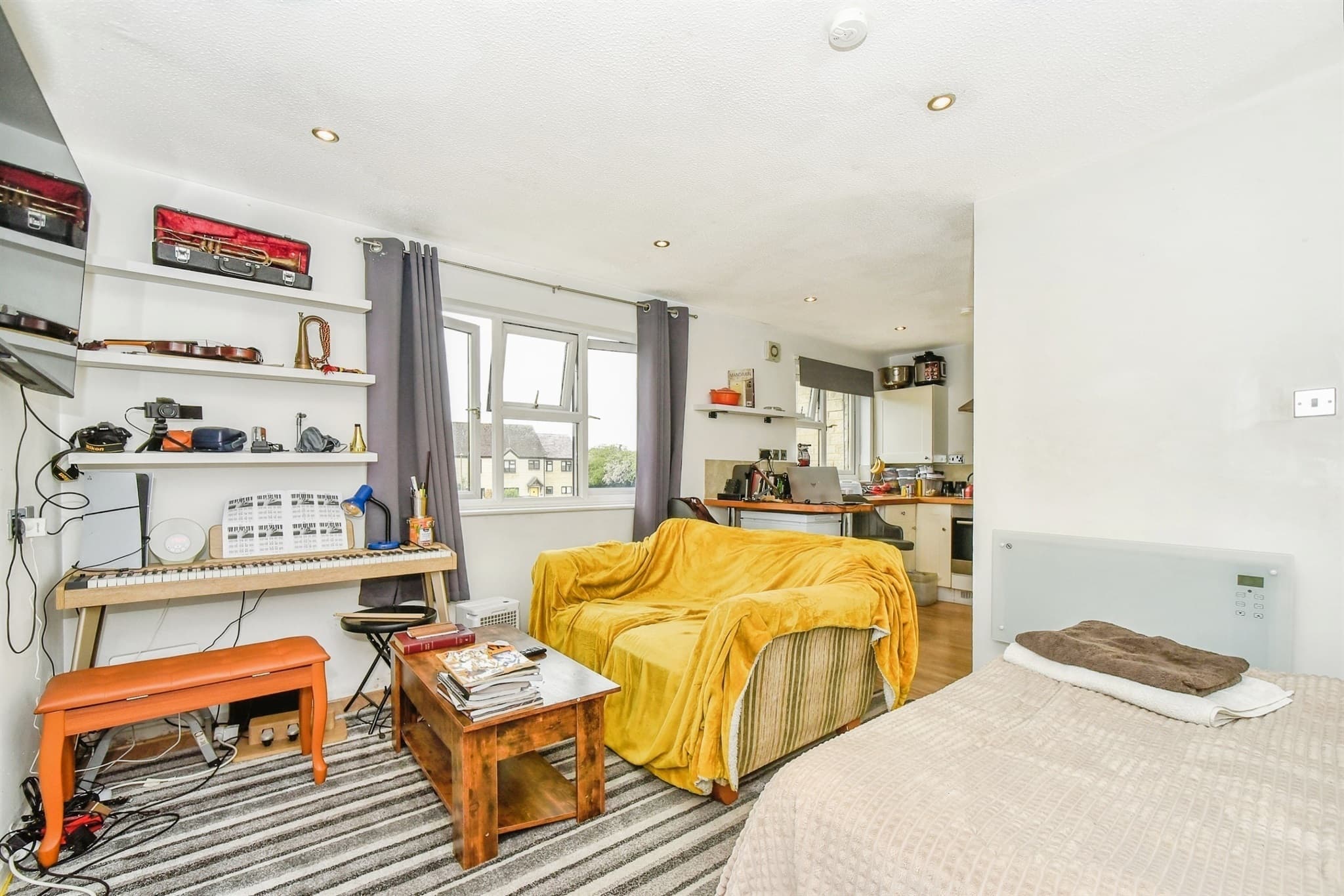 Property at Manor Road, WITNEY