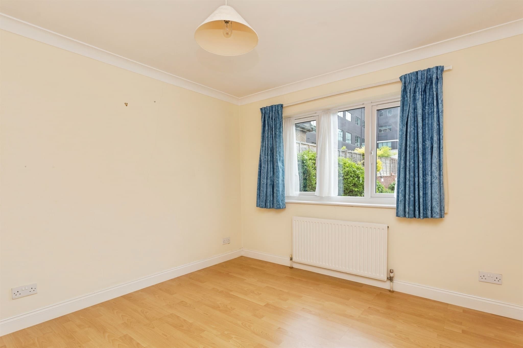 Property at Estcourt Road, Watford