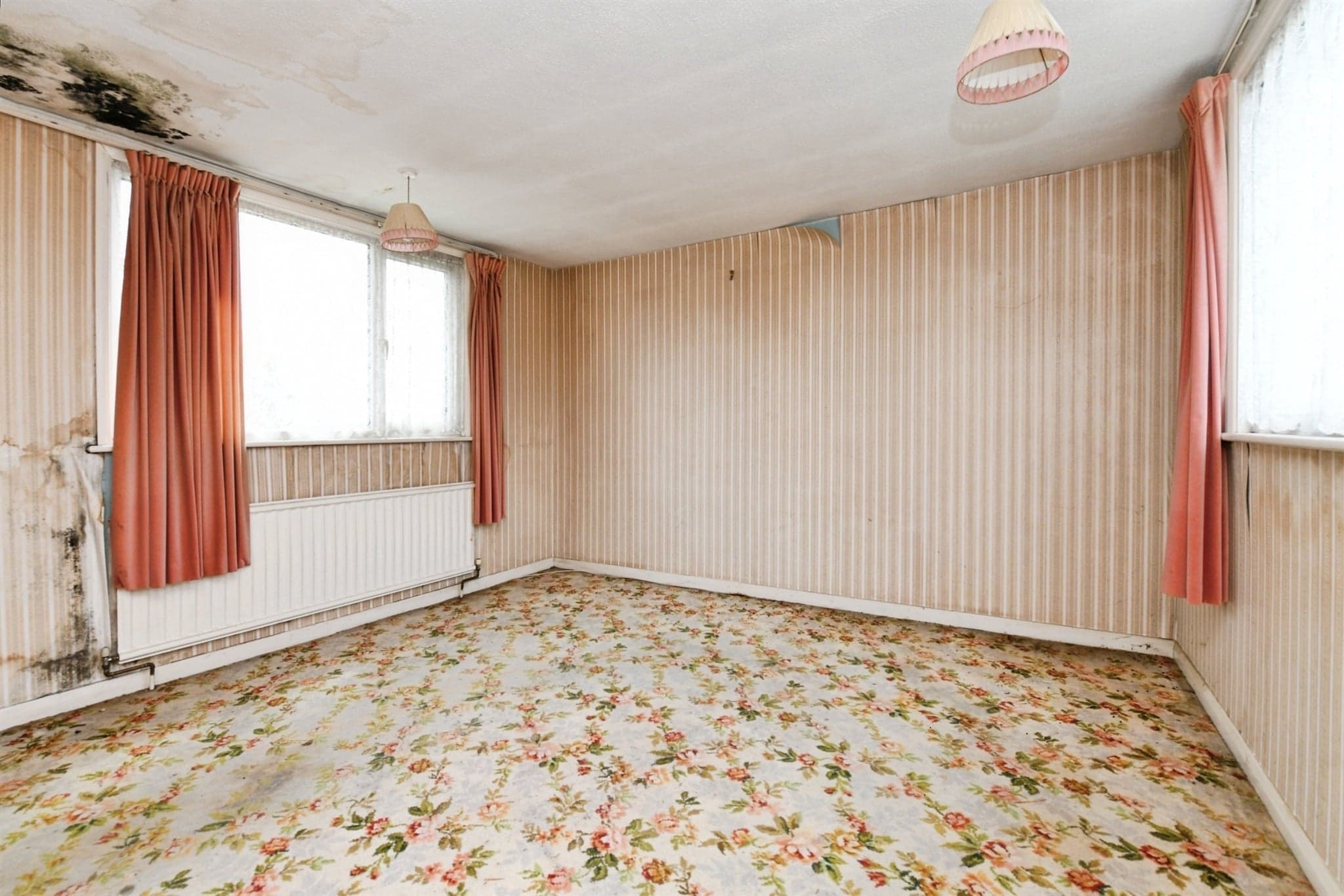 Property at Helena Road, Rayleigh