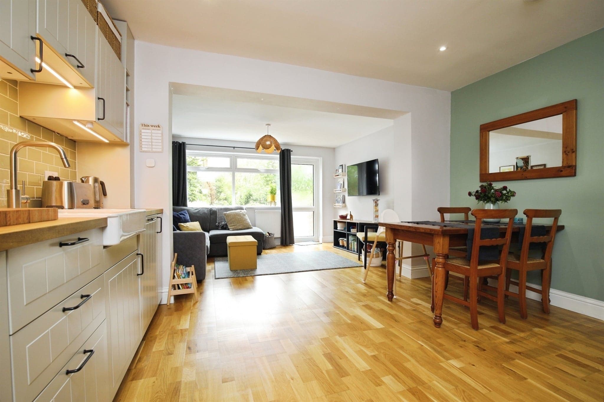 Property at Mead Hedges, Andover