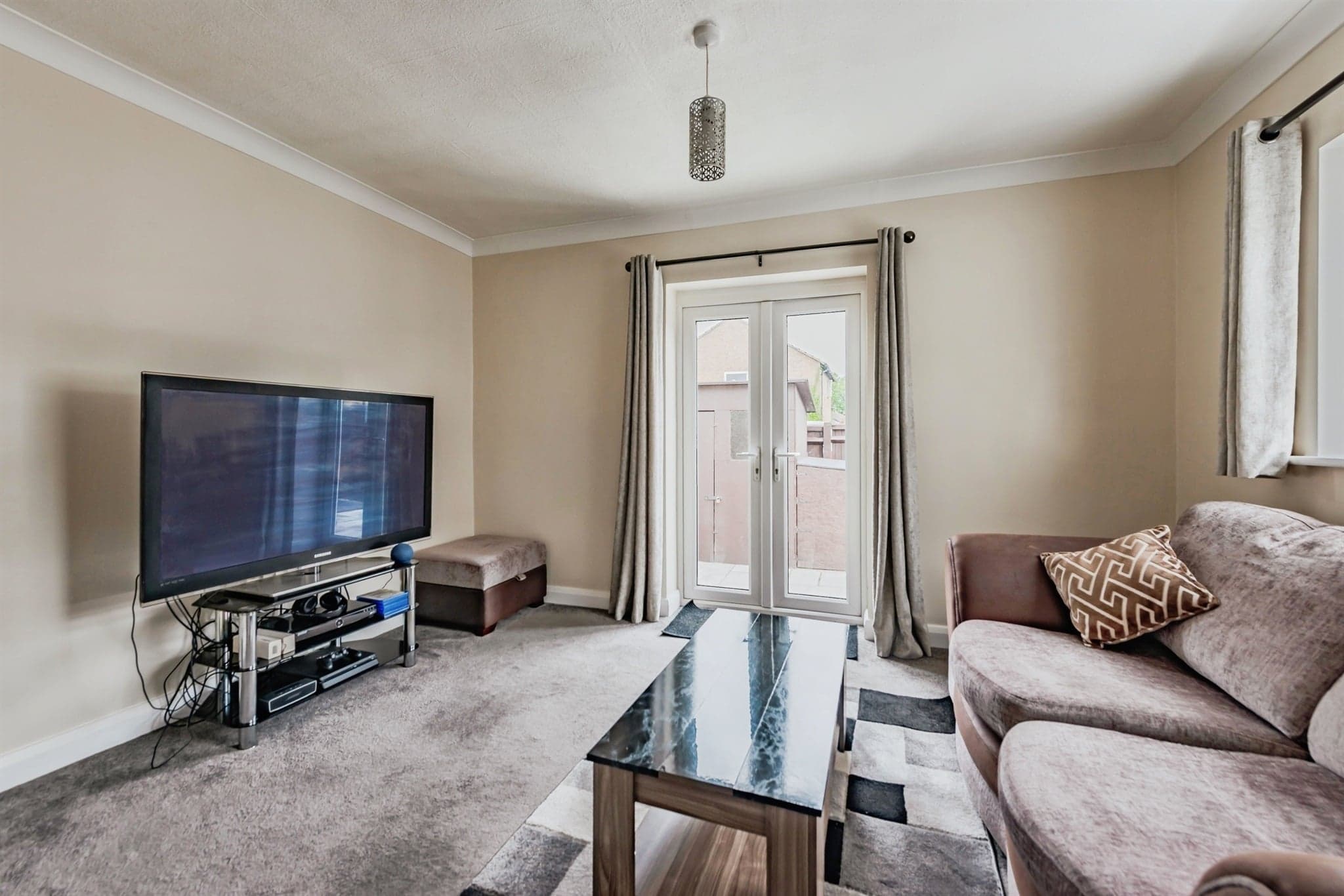 Property at Buchans Lawn, Crawley
