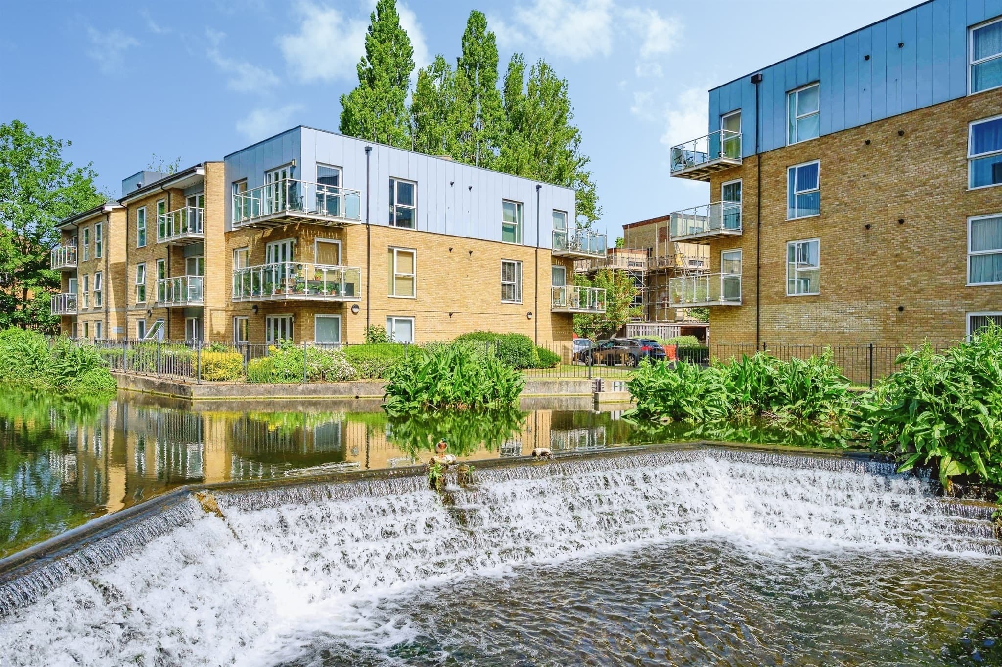 Property at Croxley Road, Nash Mills Wharf, Hemel Hempstead