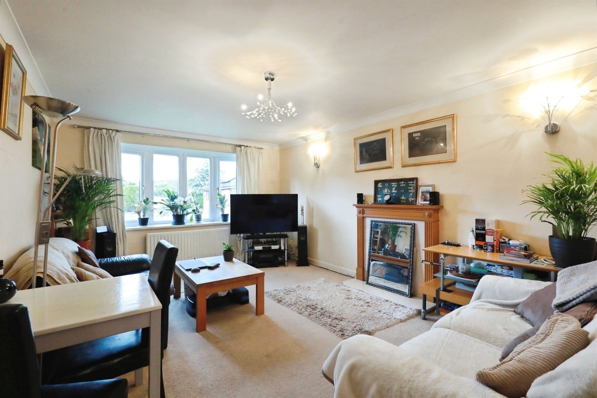 Property at Bristol Way, Wellesbourne, Warwick