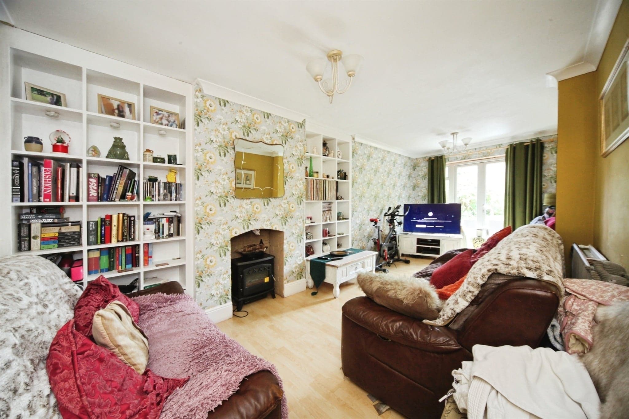 Property at Crawley Green Road, LUTON