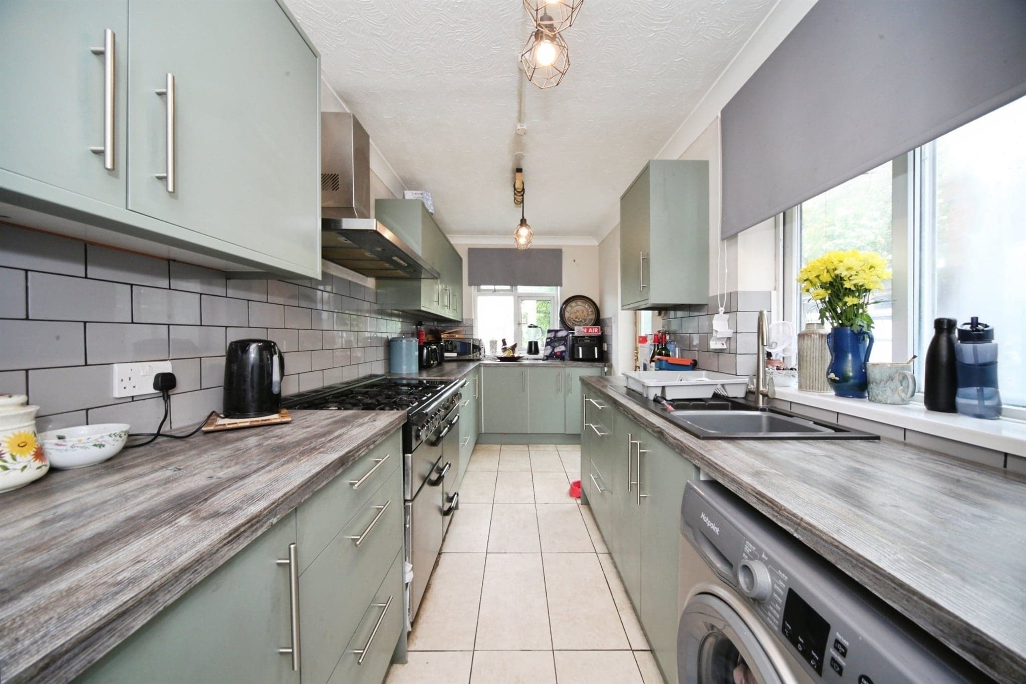 Property at Crawley Green Road, LUTON