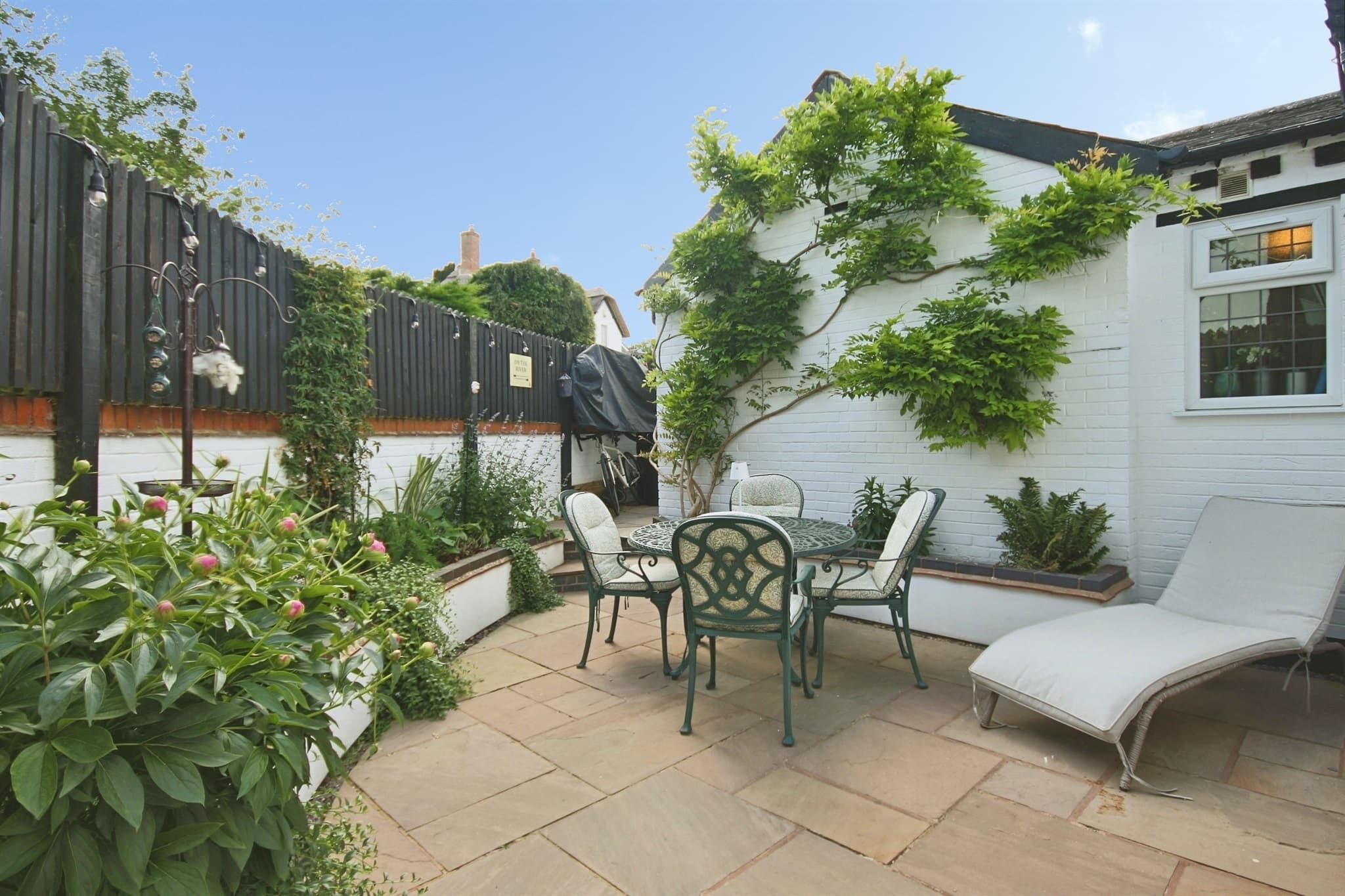 Property at Church Hill, Bishops Tachbrook, Leamington Spa