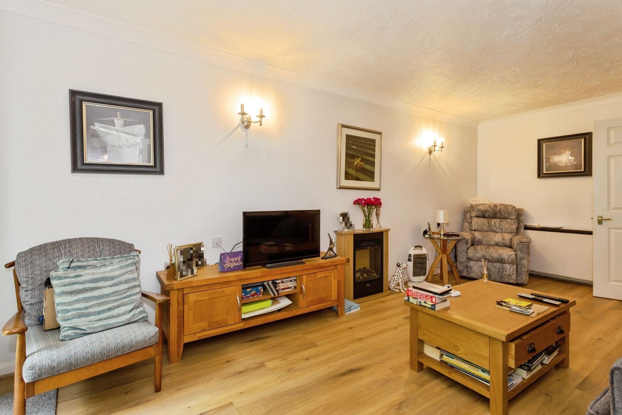 Property at Heathdene Manor, Watford