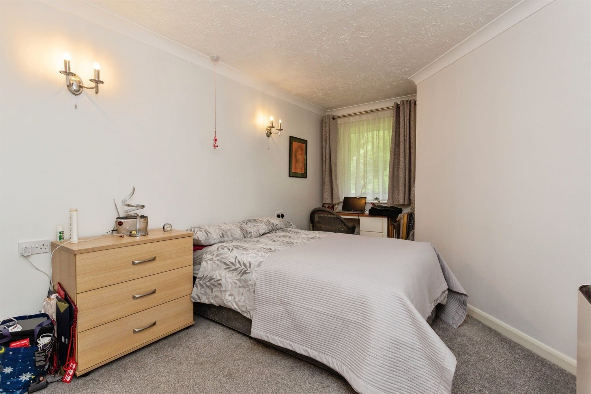 Property at Heathdene Manor, Watford