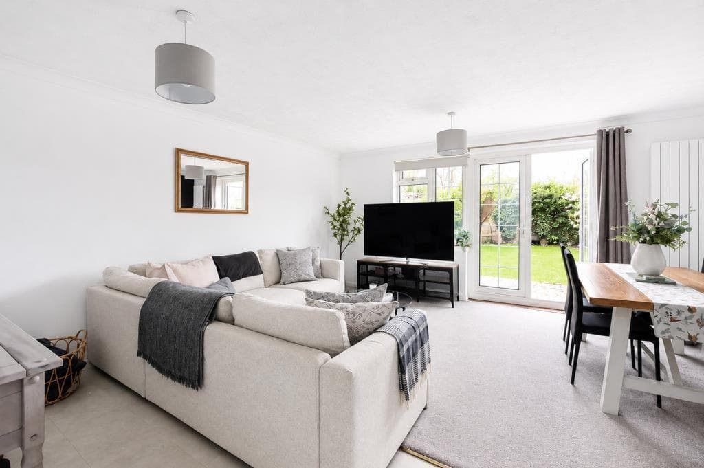 Property at Forest Drive, Chineham, Basingstoke