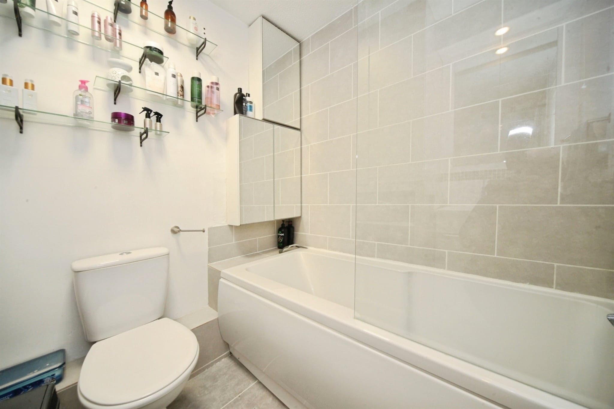 Property at Rochford Drive, Luton