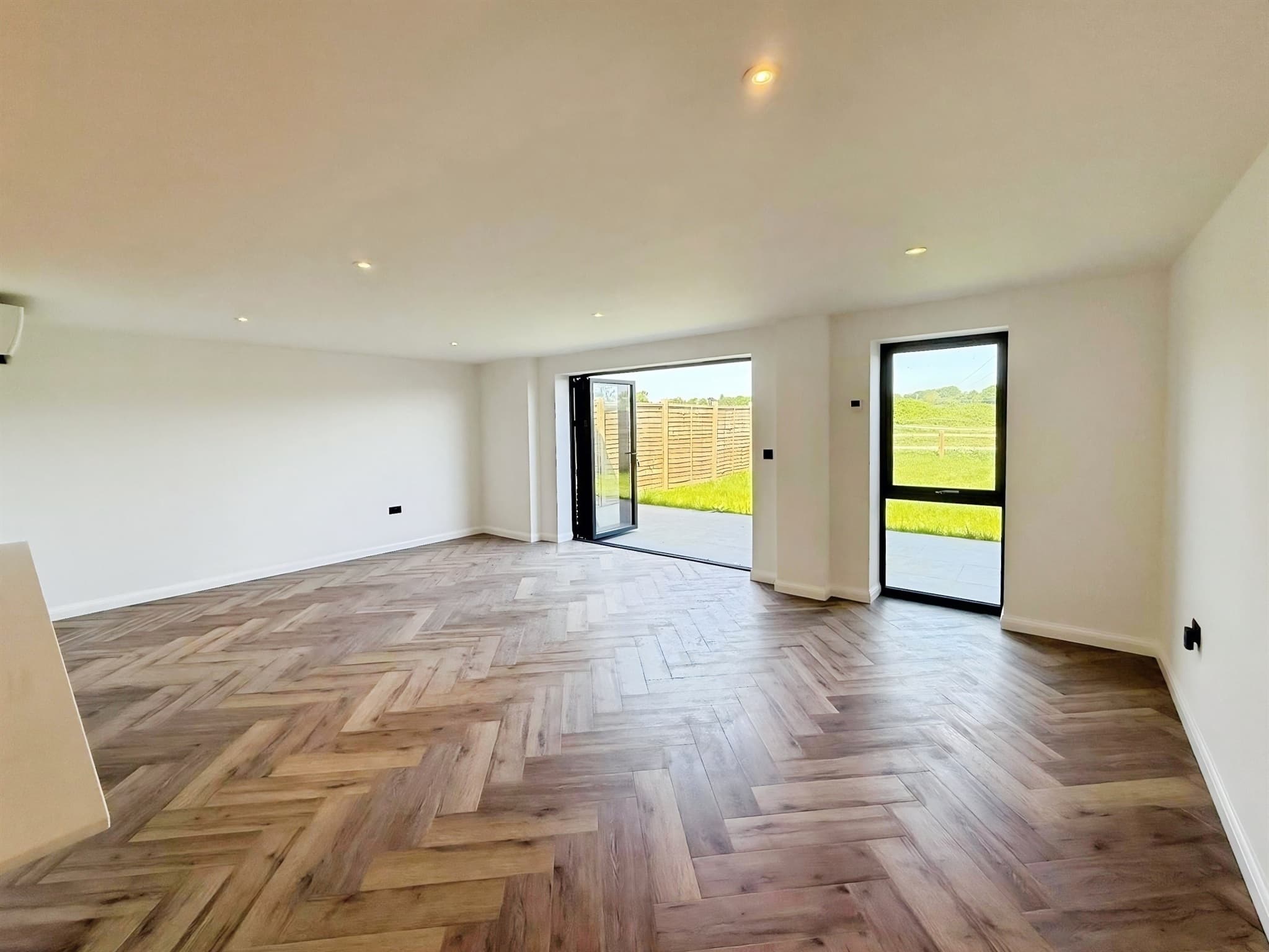 Property at Aylesbury Road, Rowsham, Aylesbury