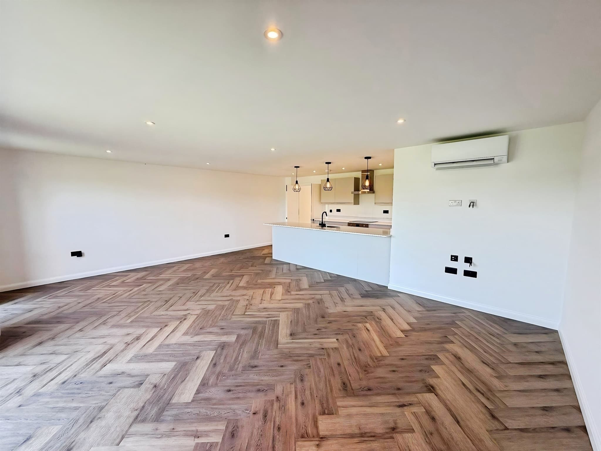 Property at Aylesbury Road, Rowsham, Aylesbury