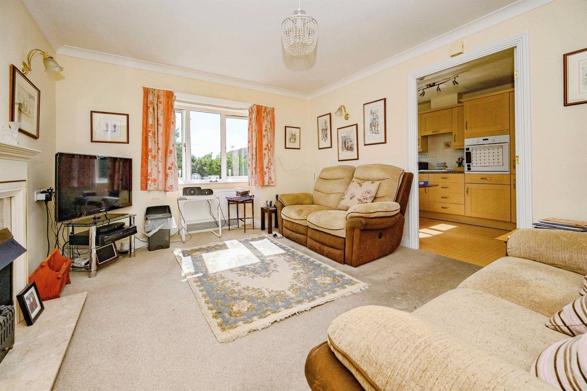 Property at Hancock Drive, Luton