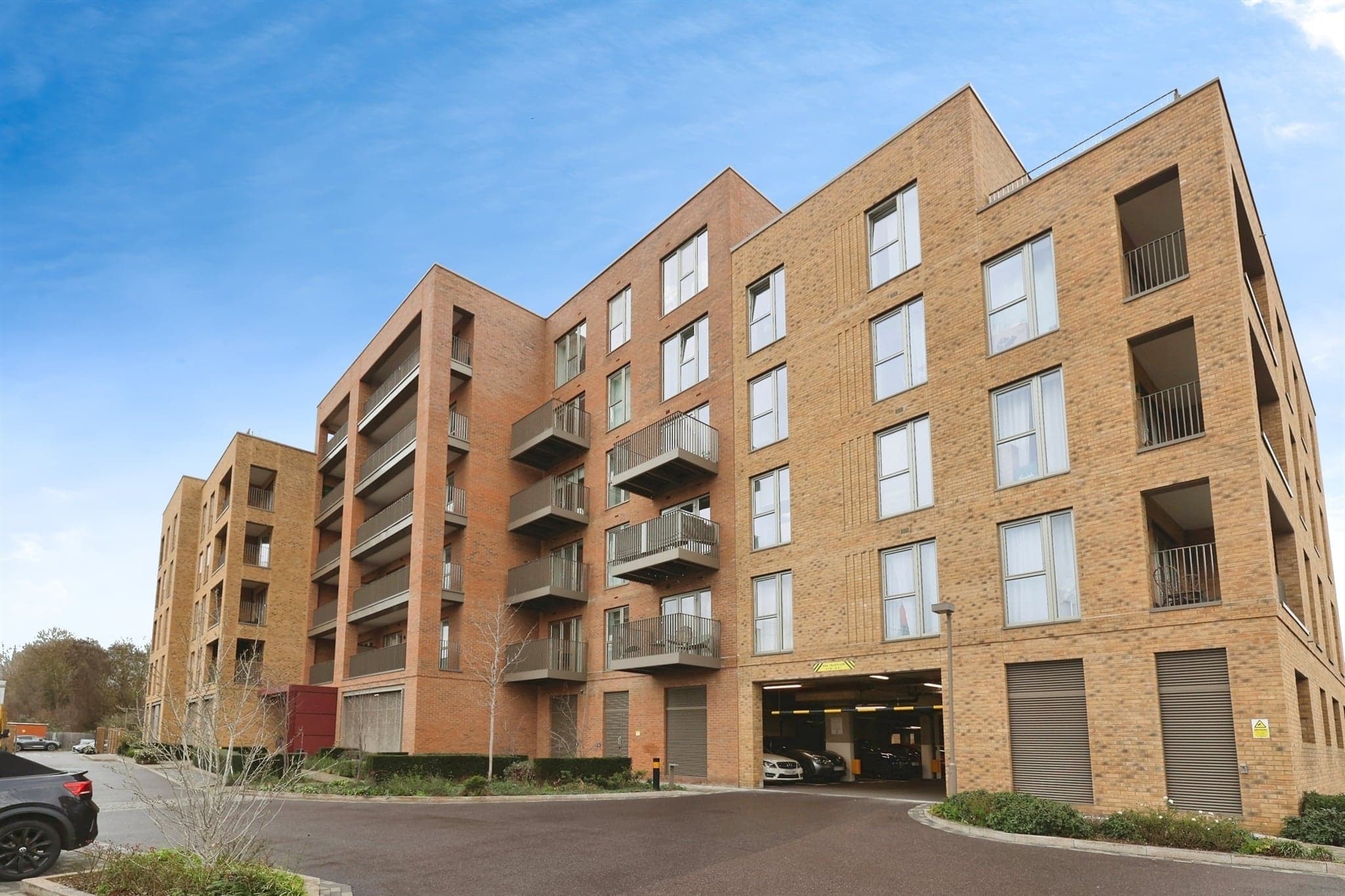 Property at Frogmore Avenue, Watford