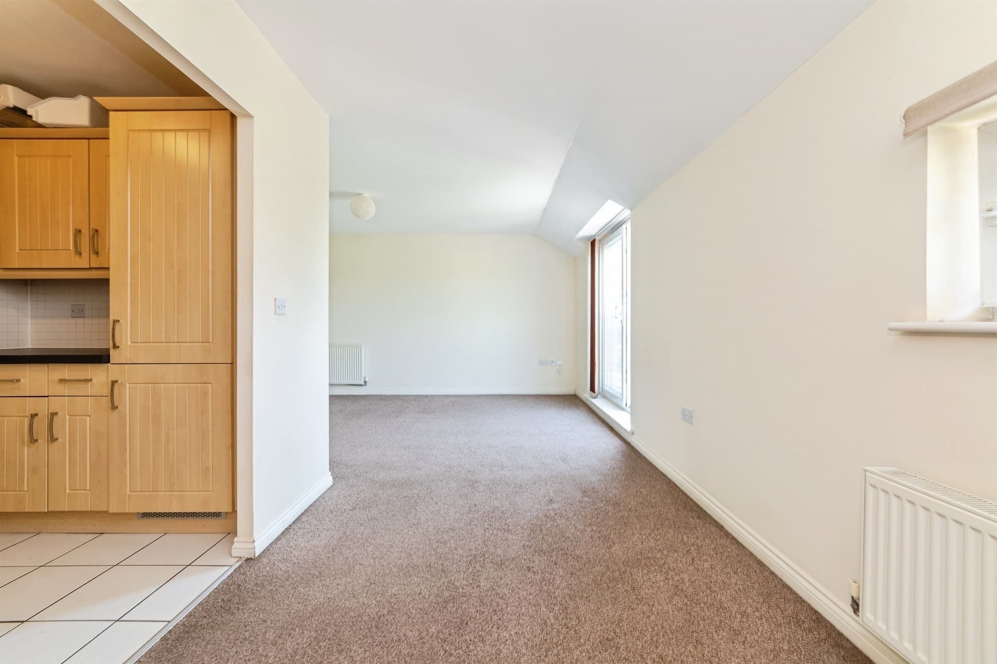 Property at Eddington Crescent, Welwyn Garden City