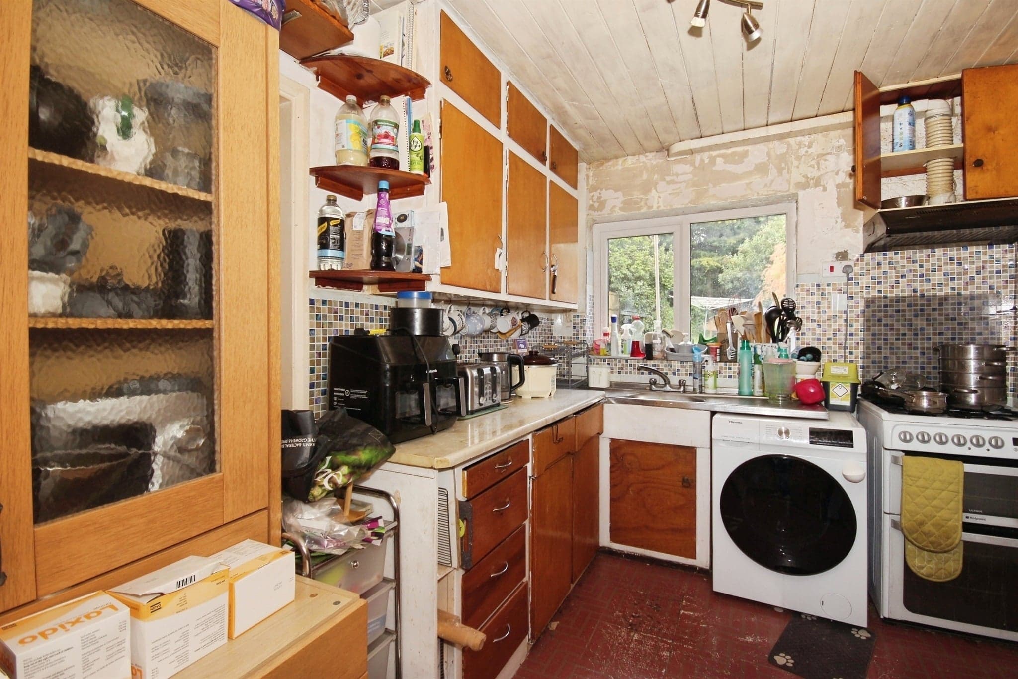 Property at Oakley Wood Road, Bishops Tachbrook, Leamington Spa