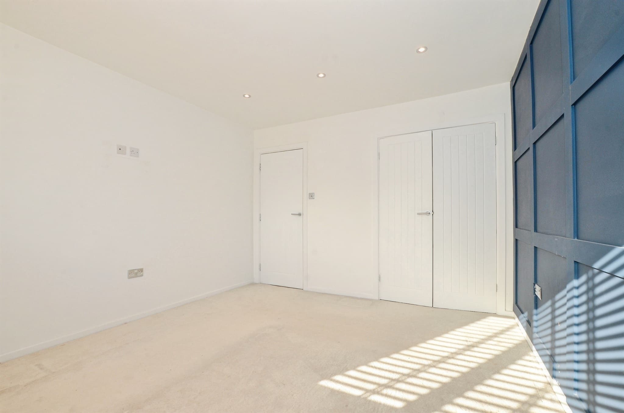 Property at Ivinghoe Road, Bushey