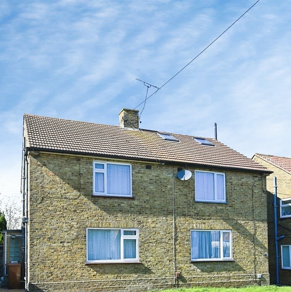 Property at Bearsted Close, Rainham