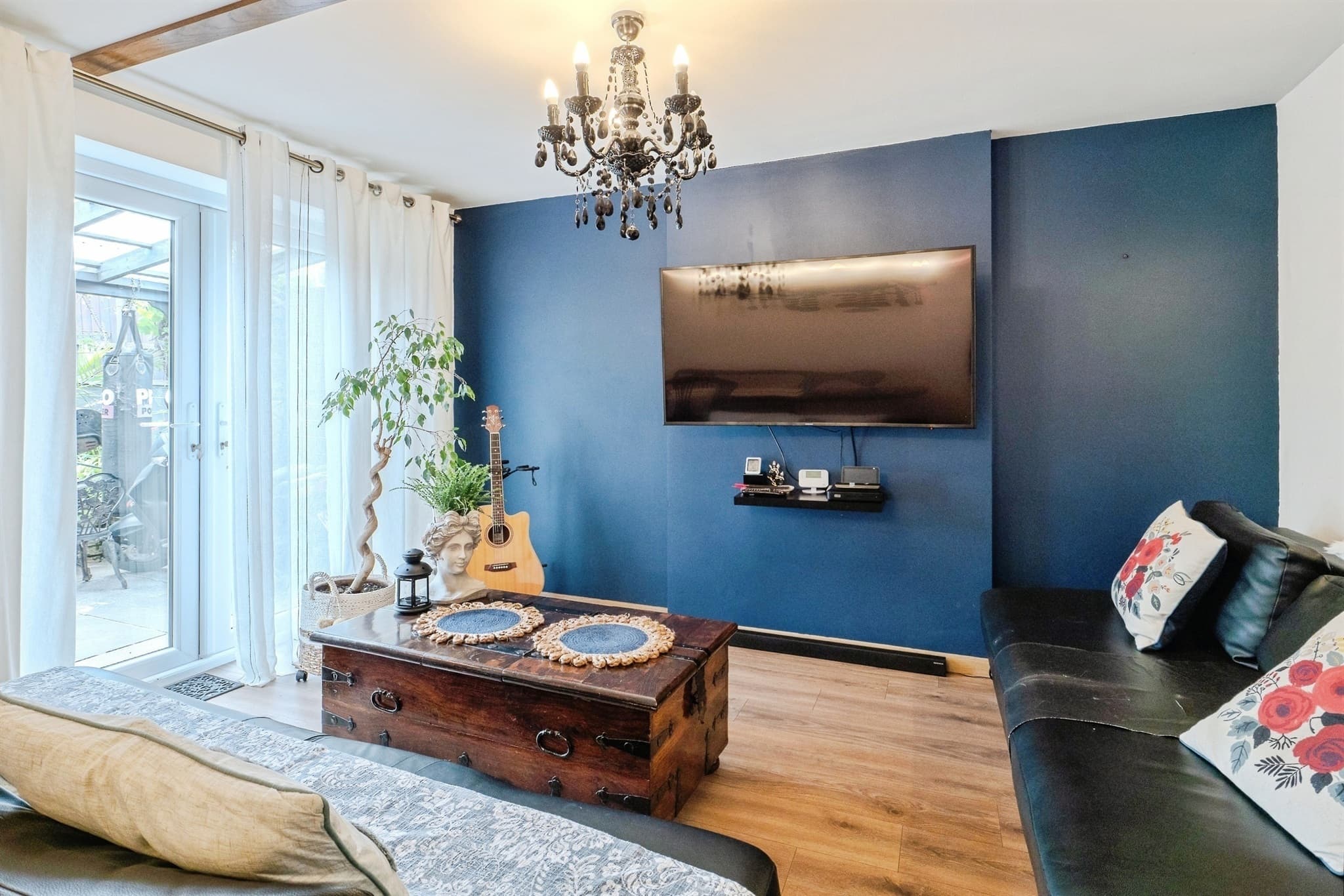 Property at Sonning Way, Glen Parva, Leicester