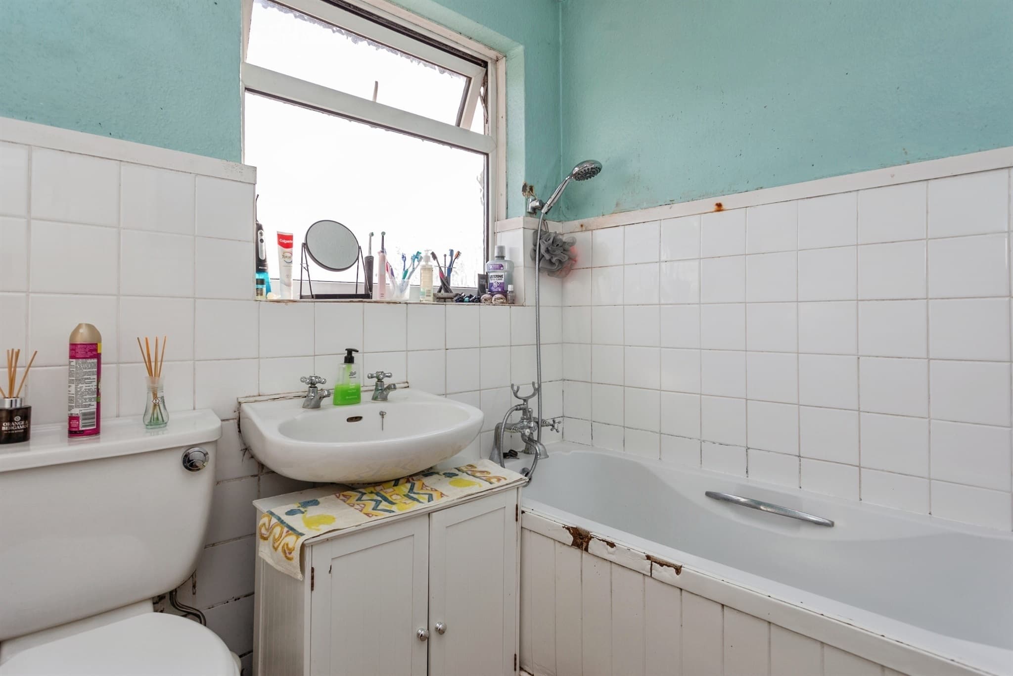 Property at Whitton Avenue East, GREENFORD