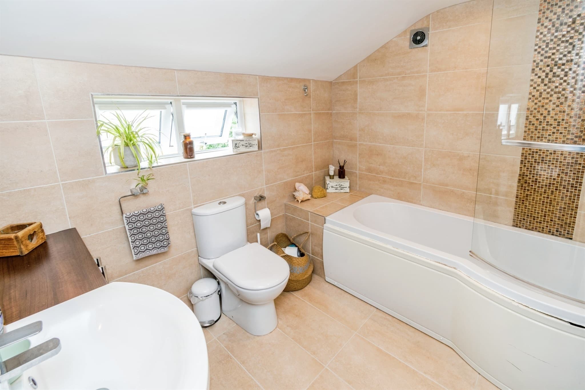 Property at Lake Road, Southampton